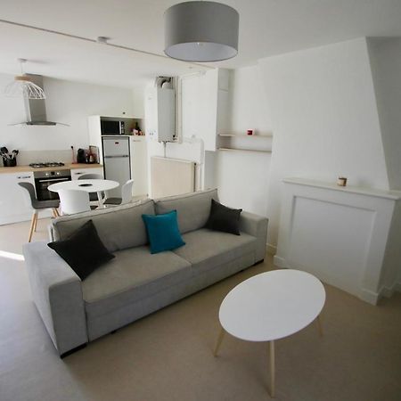 Pipon Apartment Fougeres Bagian luar foto